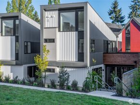 224 Canopy Path NW, Bainbridge Island WA 98110