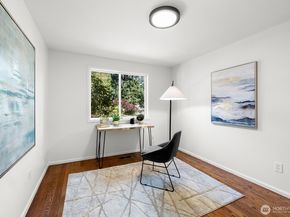 2835 178th Avenue NE, Redmond WA 98052