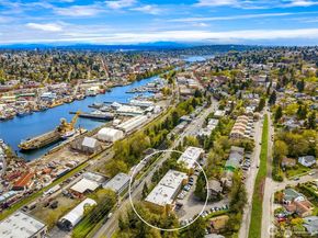 3814 11th Avenue W Apt 23, Seattle WA 98119