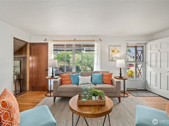 5114 46th Avenue S, Seattle WA 98118