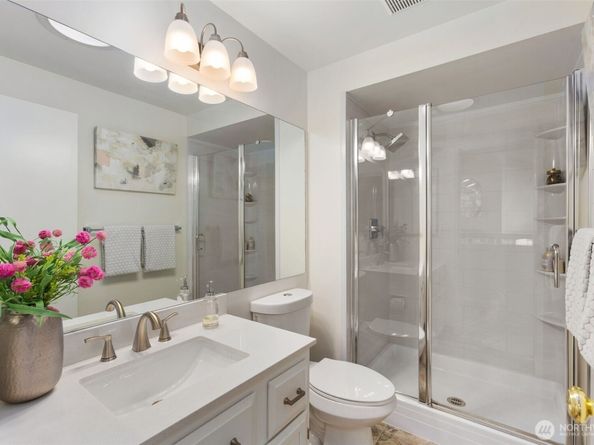 11408 115th Lane NE, Kirkland WA 98033