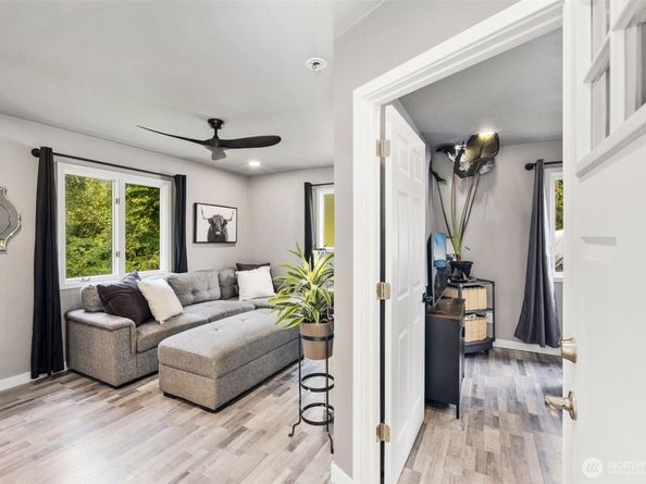 10454 Forbes Creek Drive, Kirkland WA 98033