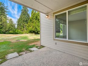 4415 145th Avenue NE H5, Bellevue WA 98007