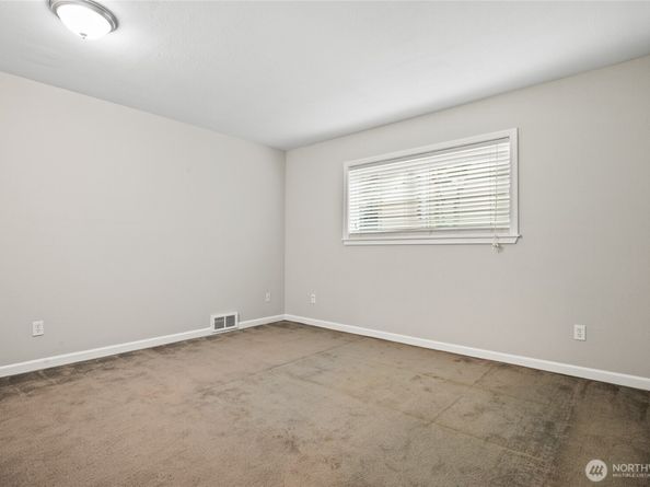 4415 145th Avenue NE H5, Bellevue WA 98007