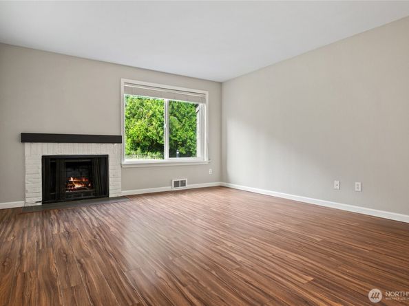 4415 145th Avenue NE H5, Bellevue WA 98007