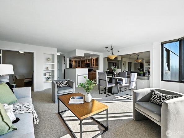 2621 2nd Avenue 804, Seattle WA 98121