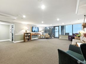 2621 2nd Avenue 804, Seattle WA 98121