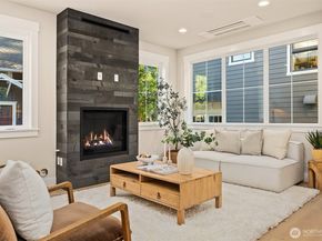 10511 NE 112th Street, Kirkland WA 98033
