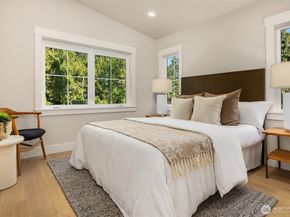 10511 NE 112th Street, Kirkland WA 98033