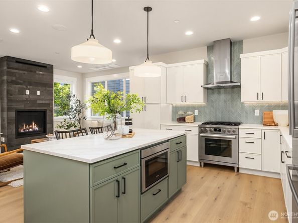 10511 NE 112th Street, Kirkland WA 98033