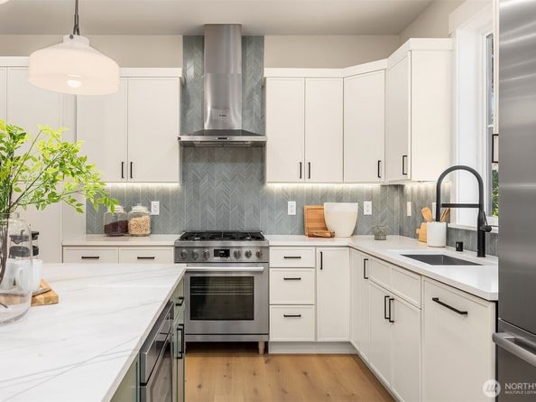 10511 NE 112th Street, Kirkland WA 98033