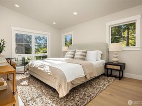 10511 NE 112th Street, Kirkland WA 98033