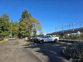 2520 S 317 Street 103, Federal Way WA 98003