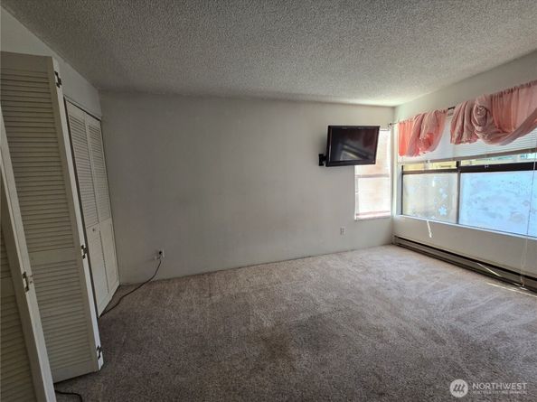 2520 S 317 Street 103, Federal Way WA 98003