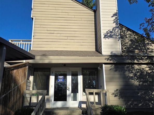 2520 S 317 Street 103, Federal Way WA 98003