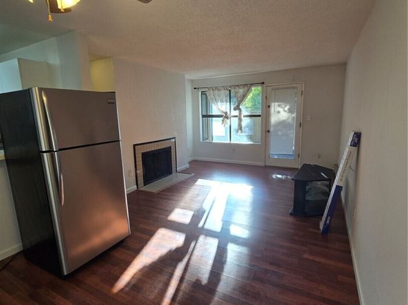 2520 S 317 Street 103, Federal Way WA 98003