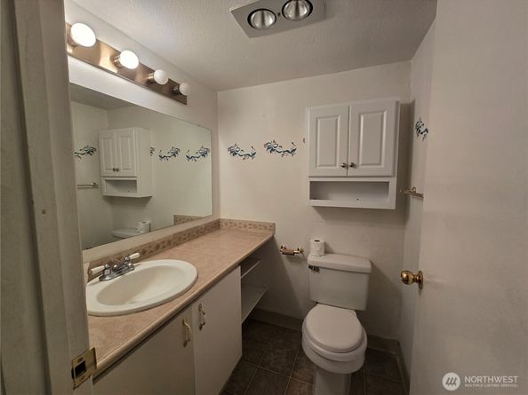 2520 S 317 Street 103, Federal Way WA 98003