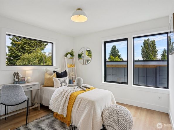 3714 Bagley Avenue N, Seattle WA 98103