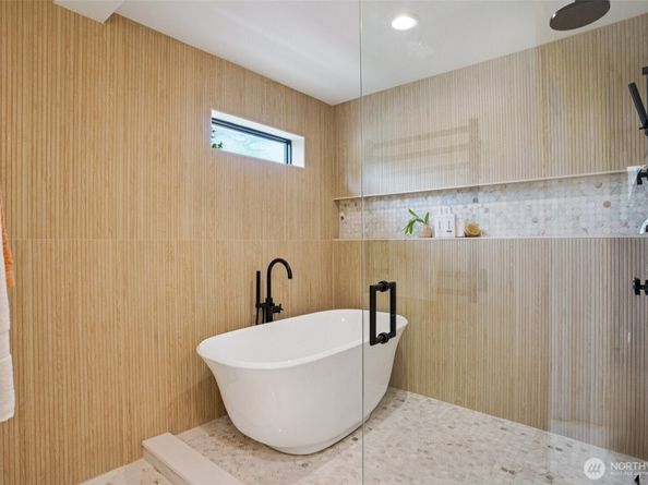 3714 Bagley Avenue N, Seattle WA 98103