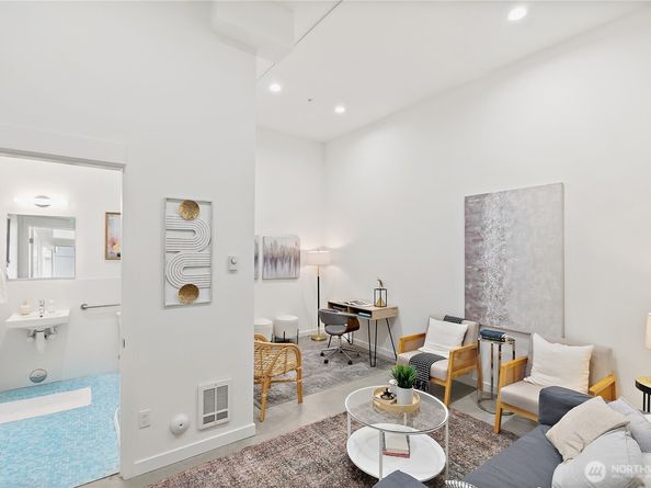 3611 2nd Avenue NW, Seattle WA 98107