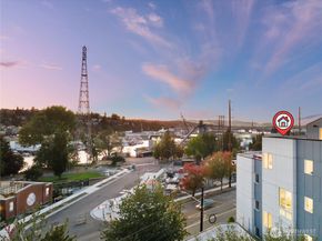 3611 2nd Avenue NW, Seattle WA 98107