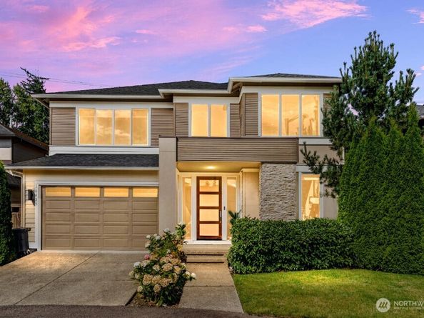 16425 SE 46th Court, Bellevue WA 98006
