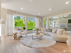 16425 SE 46th Court, Bellevue WA 98006