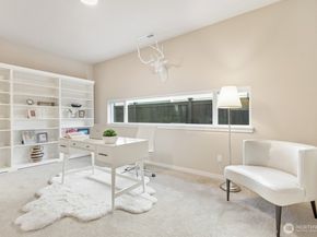 16425 SE 46th Court, Bellevue WA 98006