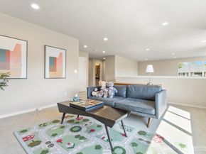 16425 SE 46th Court, Bellevue WA 98006