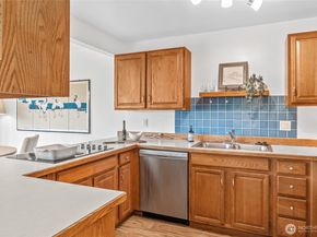 2620 4th Avenue N 603, Seattle WA 98109