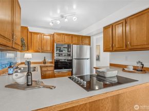 2620 4th Avenue N 603, Seattle WA 98109