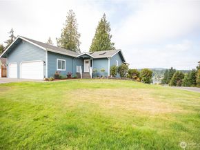 6096 Widgeon Ct, Bremerton WA 98312