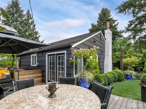 10303 15th Avenue NE, Seattle WA 98125
