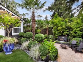 10303 15th Avenue NE, Seattle WA 98125