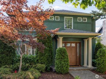 2455 30th Avenue NE