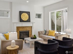 2455 30th Avenue NE, Issaquah WA 98029