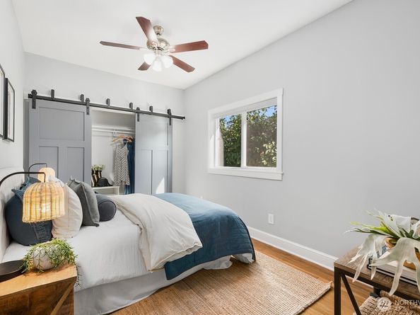3247 Walnut Ave SW, Seattle WA 98116