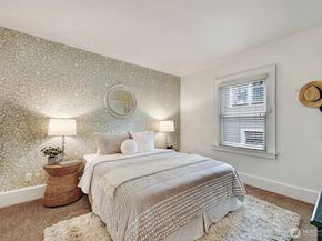 5531 28th Avenue NE, Seattle WA 98105
