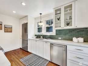 5531 28th Avenue NE, Seattle WA 98105