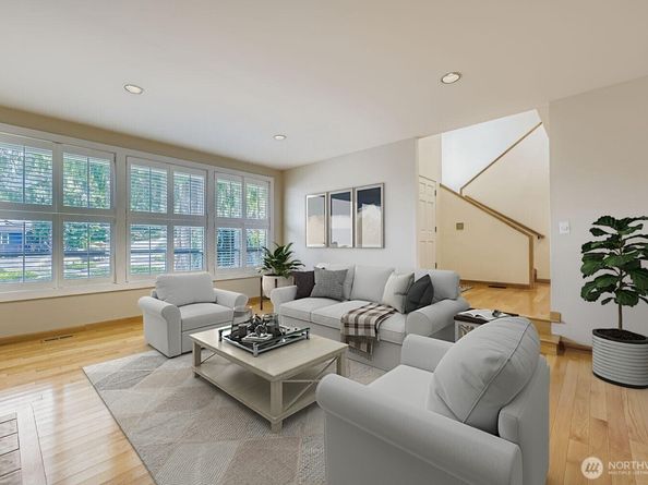 17012 SE 40th Court, Bellevue WA 98008