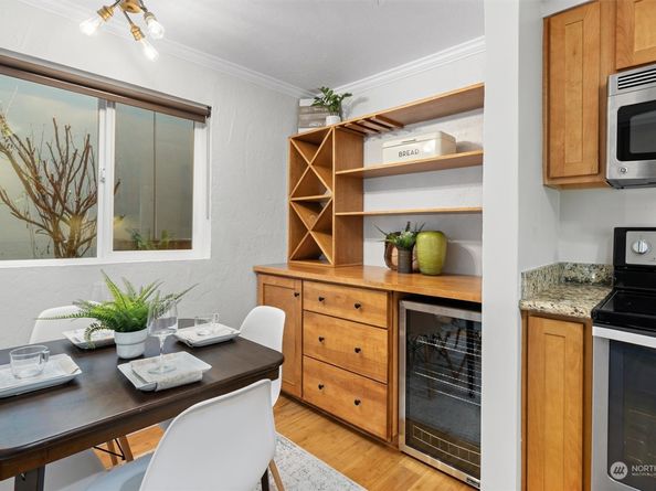 5038 California Avenue SW 2, Seattle WA 98136
