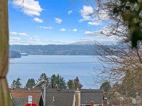 5038 California Avenue SW 2, Seattle WA 98136