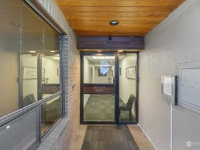 5038 California Avenue SW 2, Seattle WA 98136