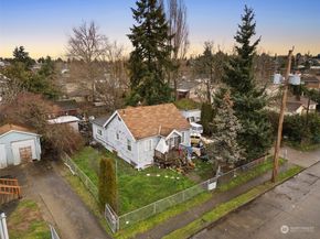6754 40th Avenue S, Seattle WA 98118