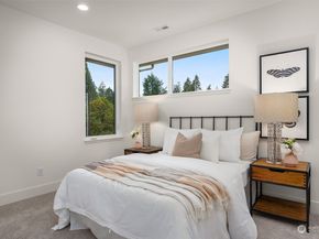 1588 102nd Avenue NE, Bellevue WA 98004