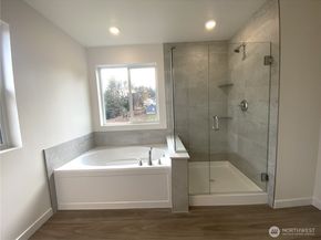 10412 103rd Court SE SW 23, Lake Stevens WA 98258