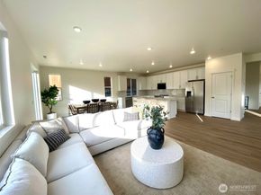 10412 103rd Court SE SW 23, Lake Stevens WA 98258