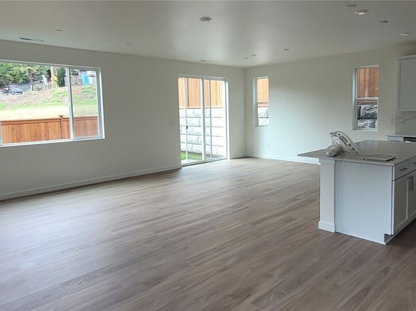 10412 103rd Court SE 23, Lake Stevens WA 98258