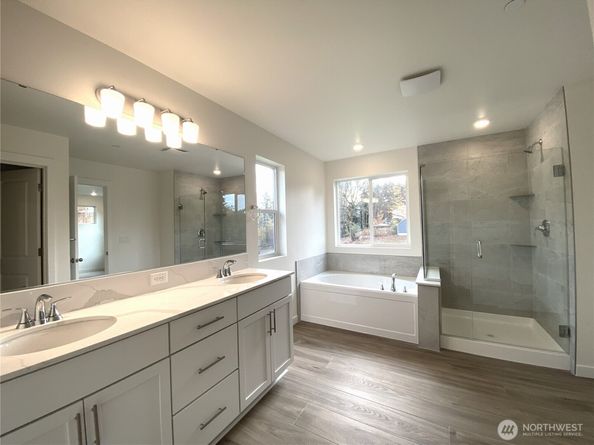 10412 103rd Court SE SW 23, Lake Stevens WA 98258