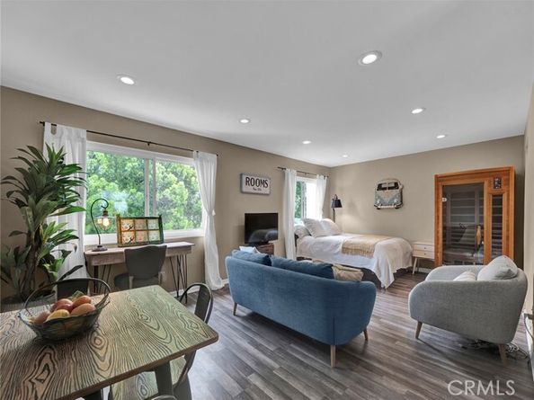 11813 Runnymede Street 44, North Hollywood (los Angeles) CA 91605